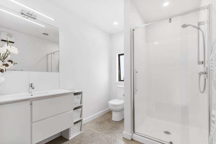 87 Solan Drive Waimauku_17