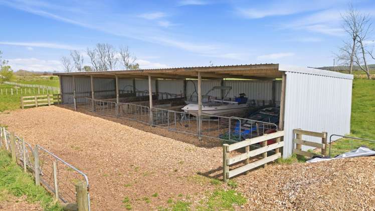 155 Cutwater Road Pukehina_13
