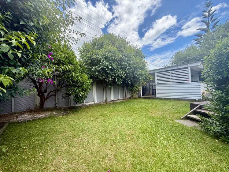 1/138 Arran Road Browns Bay_19