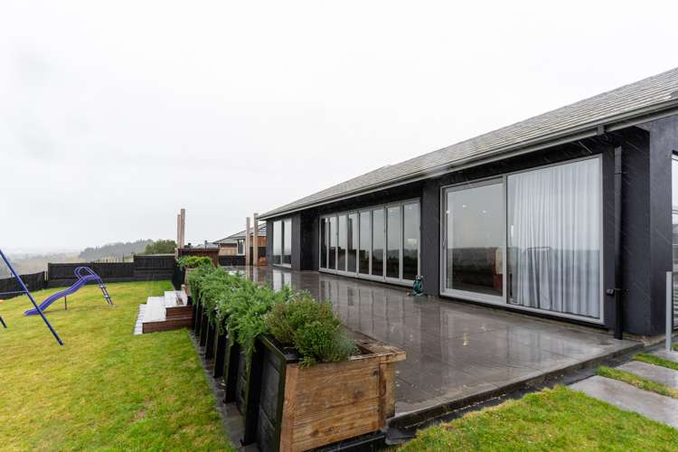 16 Varsity Heights Fitzherbert_18