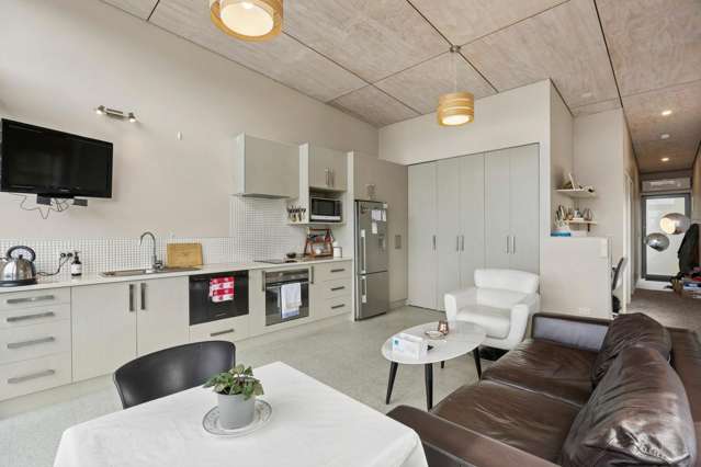 37/61 North Road North East Valley_4