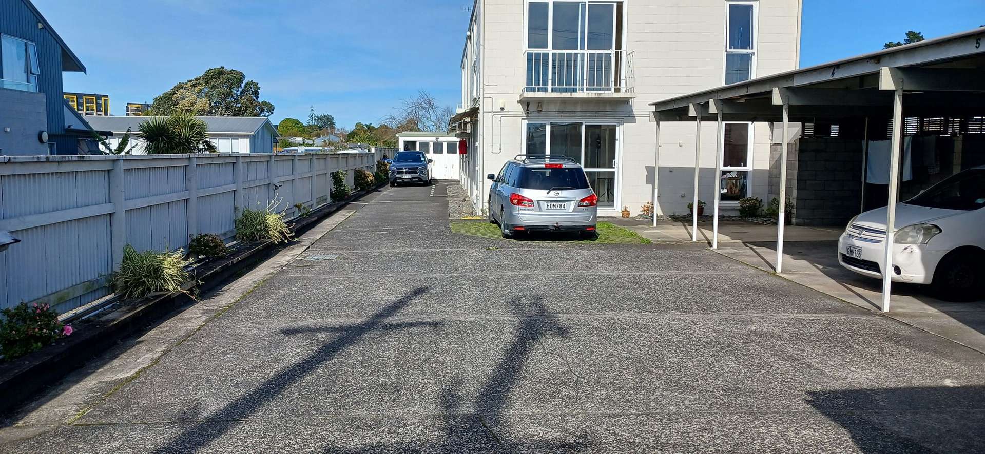 3/2132 Great North Road Avondale_0