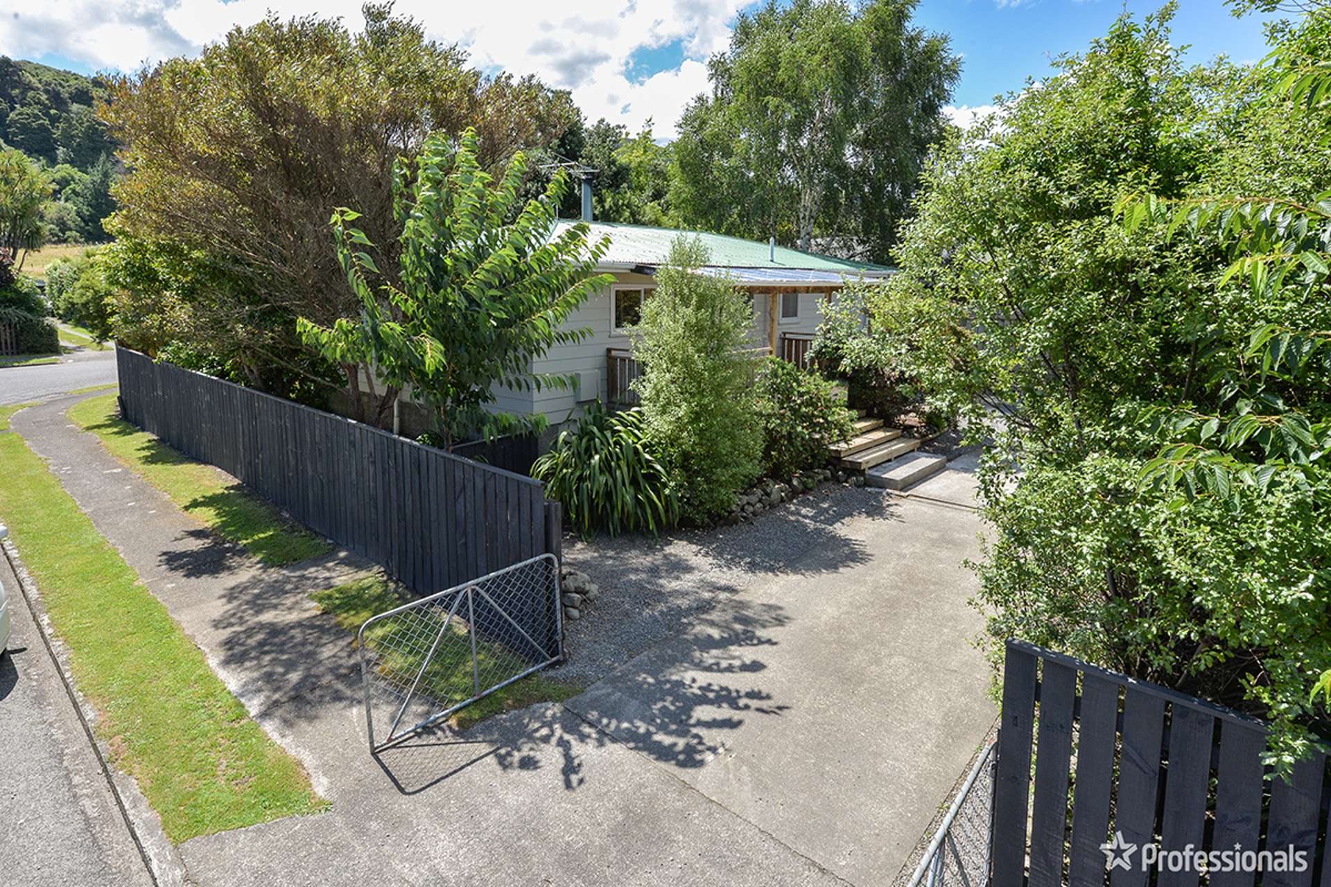 16 Churchill Crescent Featherston_0