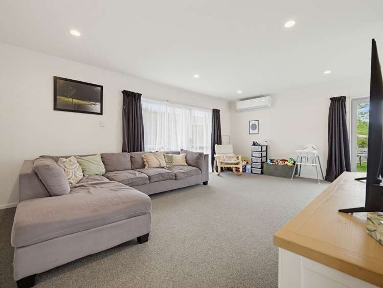 59 Karen Crescent Dinsdale_11