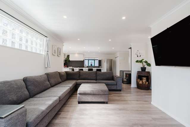 18 Jasmine Avenue Dinsdale_2