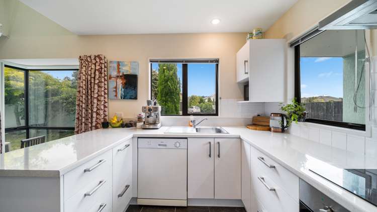 1/66 Broadhaven Avenue Parklands_8