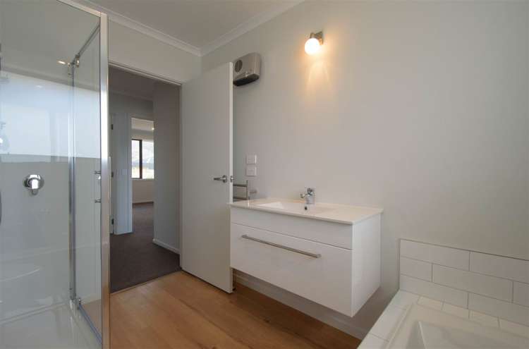 37 Hosking Drive Cromwell_12