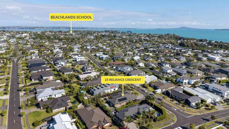 25 Reliance Crescent Beachlands_24