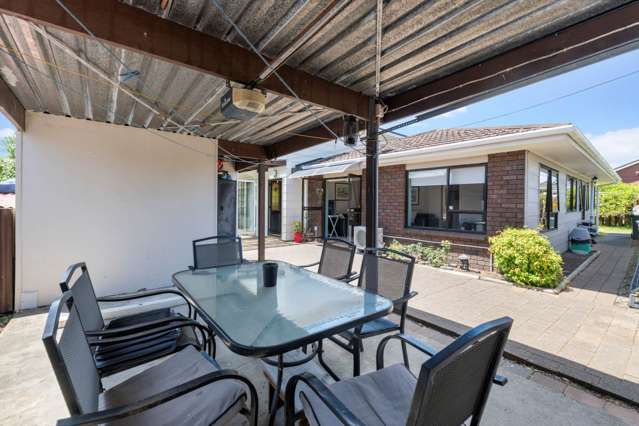 1/4 Dillimore Avenue Pakuranga_1