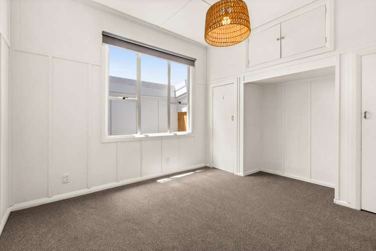 16 Hammond Road Taradale_9