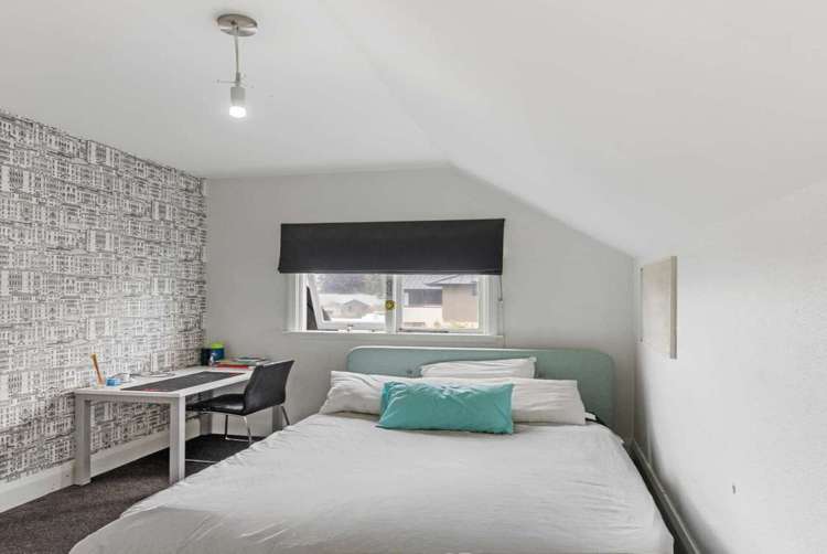 14 Memorial Avenue Ilam_12