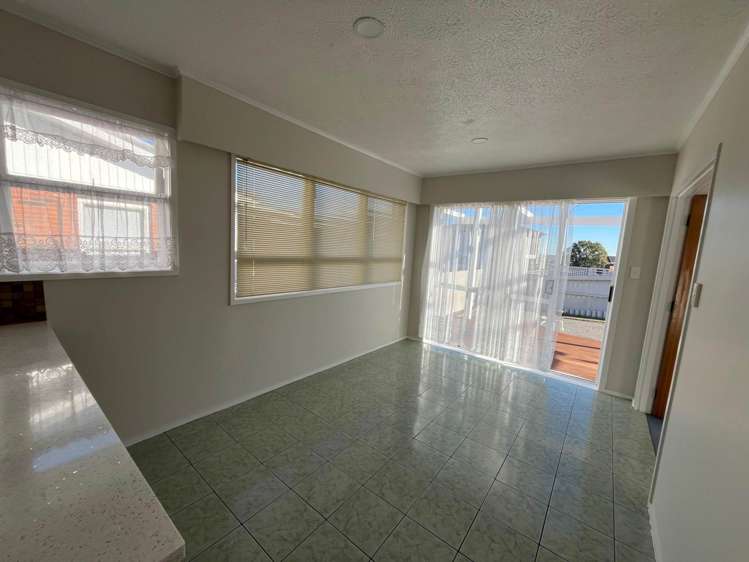 155 Hutchinsons Road Bucklands Beach_4