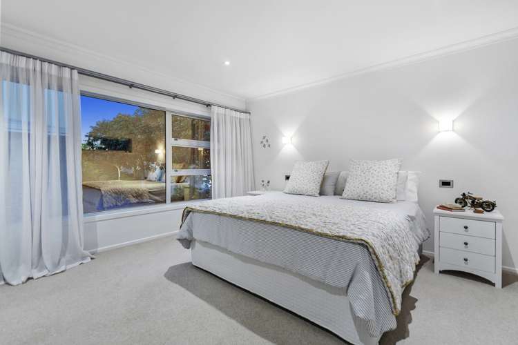 4 Kelly Place Chartwell_19