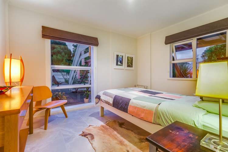 66 Tiroroa Avenue Te Atatu South_13