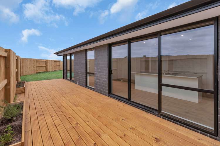 15 Te Taniwha Road One Tree Point_17