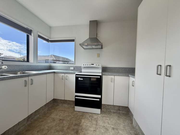 17 Crisp Drive Papamoa_3