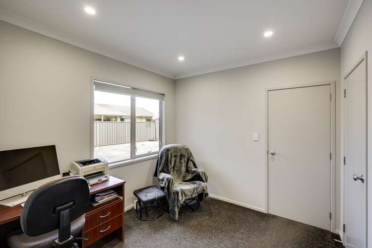 17 Waitaki Way Poraiti_14