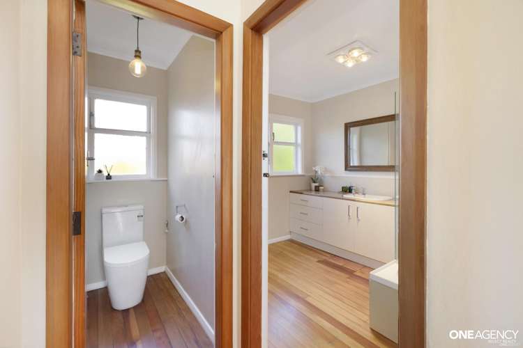 9 Woodstock Terrace Tawa_16