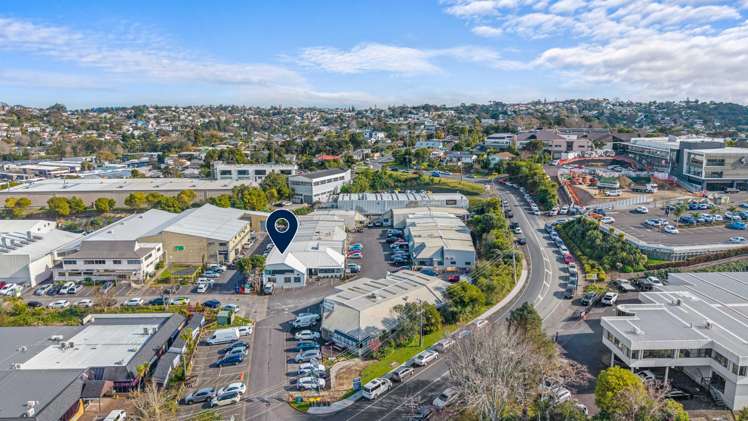 1/41-53 View Road Wairau Valley_9