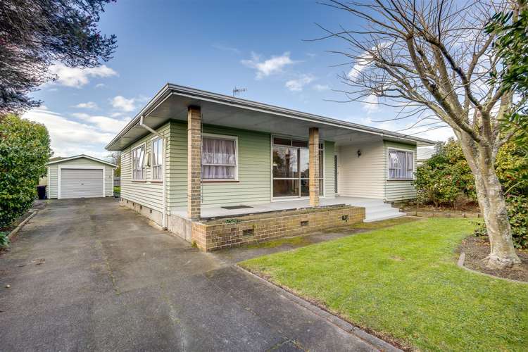 38 Wycliffe Street Onekawa_18
