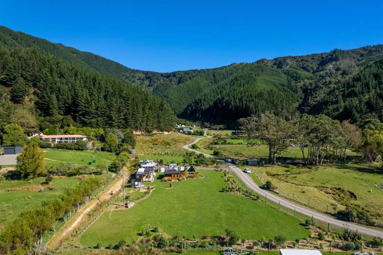 23 Te Tio Terrace Port Underwood_6