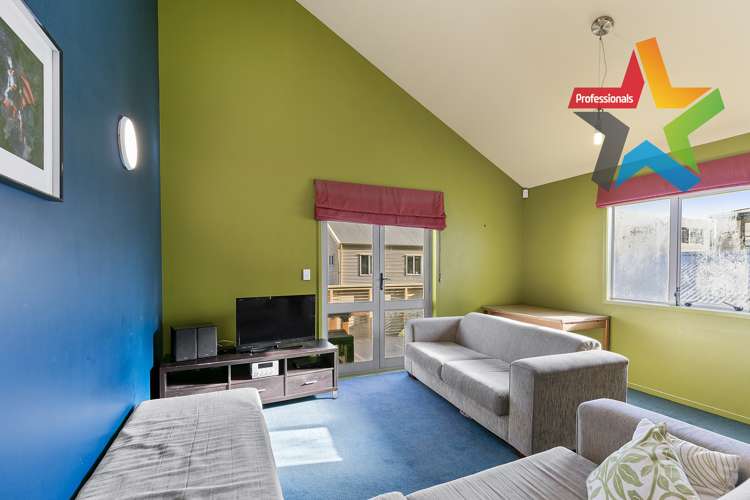 2/1 Drummond Street Mount Cook_5