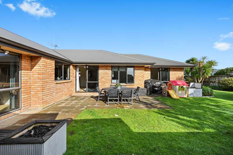 4 Azure Place Huntington_16