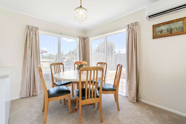 41 Davington Way Pakuranga Heights_11