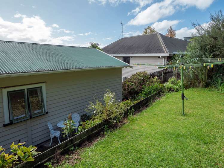 24 School Road Paihia_16