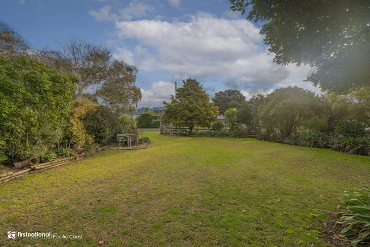 152 Ocean Beach Road Tairua_16