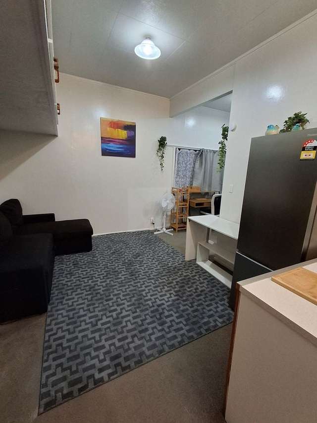 918 Beach Road Waiake_4