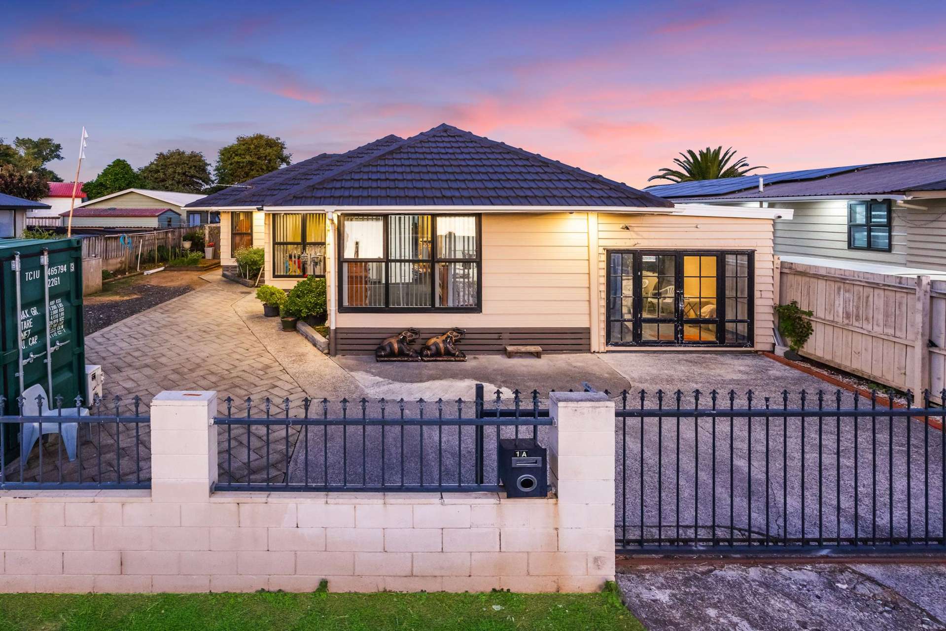 2/1 Barneys Farm Road Clendon Park_0