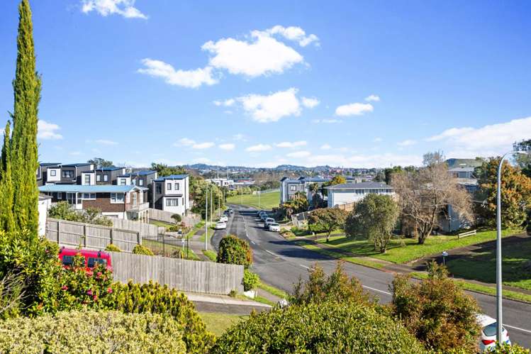 42 Cardiff Road Pakuranga_1