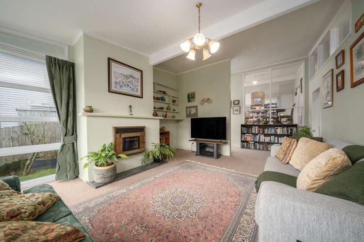 17 Silverbirch Grove Churton Park_8