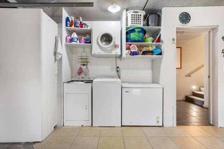 112 Short Road Whangamata_37