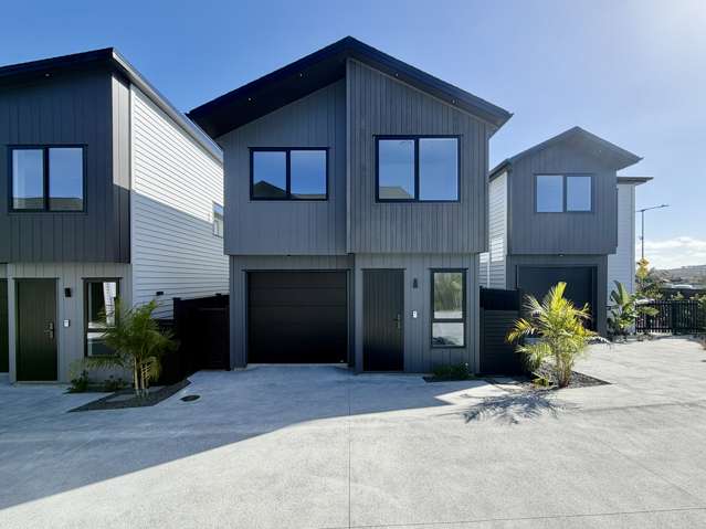 Multi-Functional 4-Bedroom Living