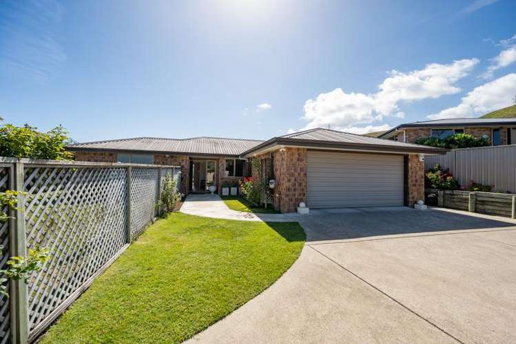 6 Hampshire Place Stoke_12