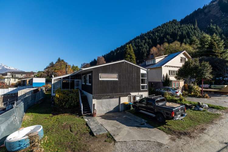 22 Brecon Street Queenstown_3