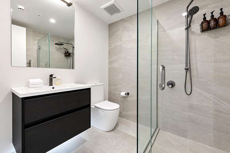 Apt 14, 7 Northlake Drive Wanaka_10