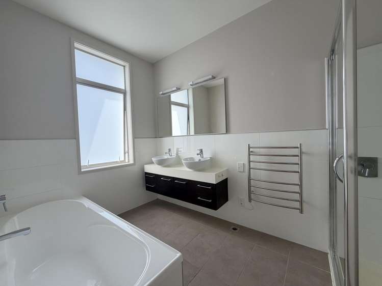 36 Parkside Drive Orewa_21