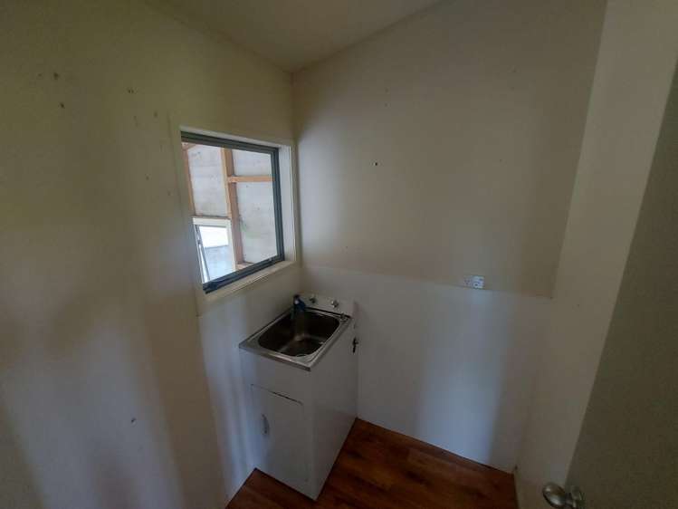 46 Blagrove Rd Poroti_7