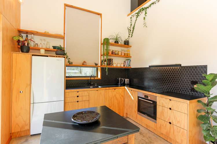 9 Junction Street Welbourn_24