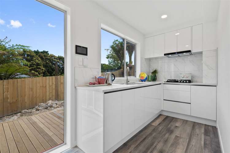 24 Glendene Avenue Glendene_10