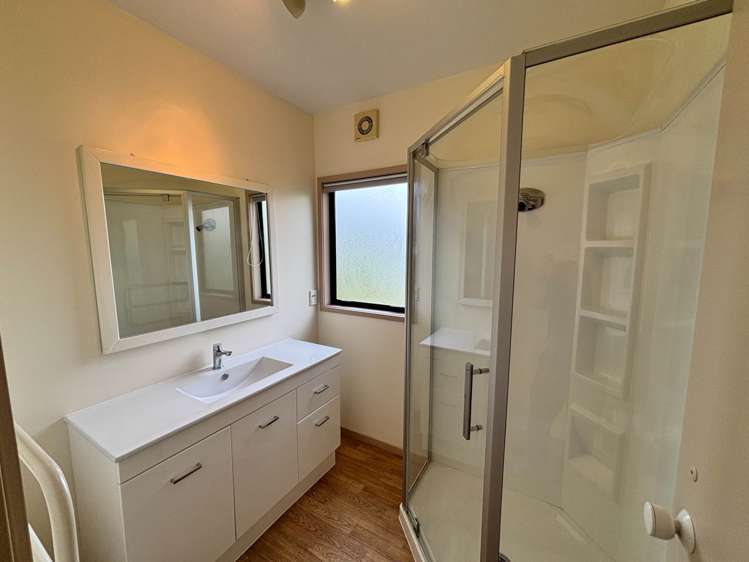 Dallinghoe Crescent Milford_12