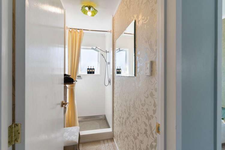 49 Roberts Road Lansdowne_19