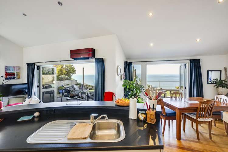 130A Priestley Terrace Bluff Hill_9