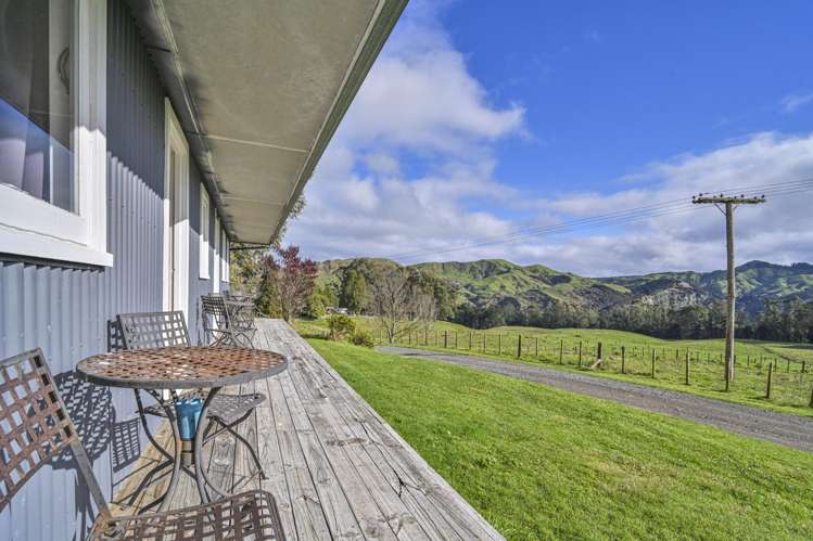 1015 Waitara Road Te Haroto_14