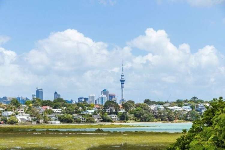 1/27 Waitemata Road Hauraki_7