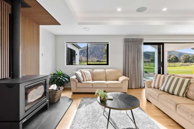 51 Pigeon Valley Road Wakefield_6