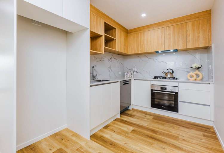 11d Percival Street Manurewa_1